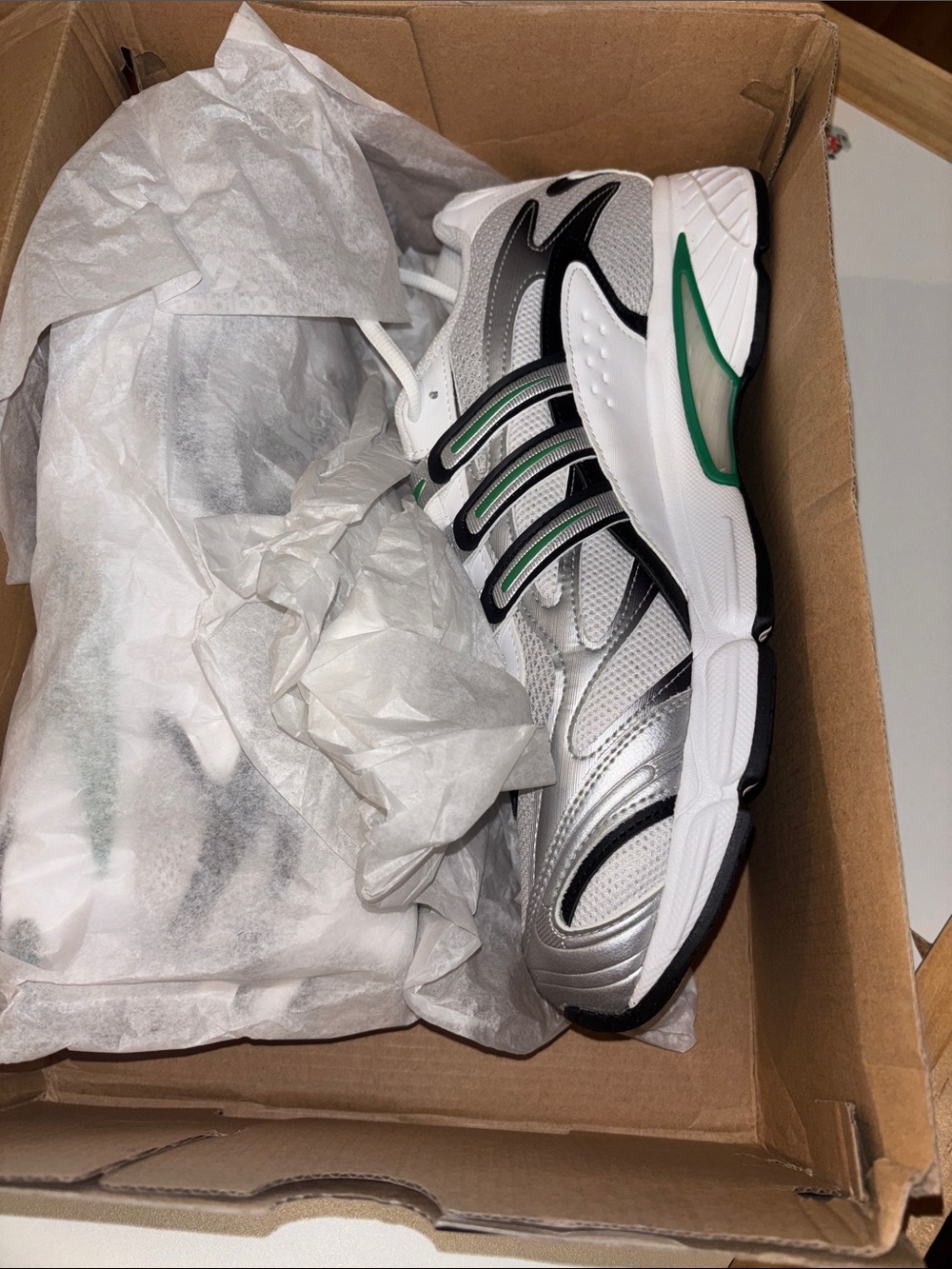 Men's Silver Athletic Sneakers with Green Accents